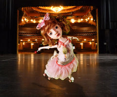 Jeanne, a Funny Girl.