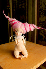 Vali In Stock