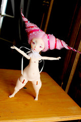 Vali In Stock