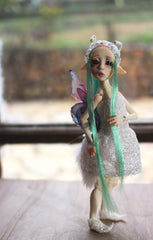 A Pocket Lou Elf